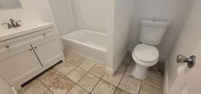 Photo - 212 12th Ave