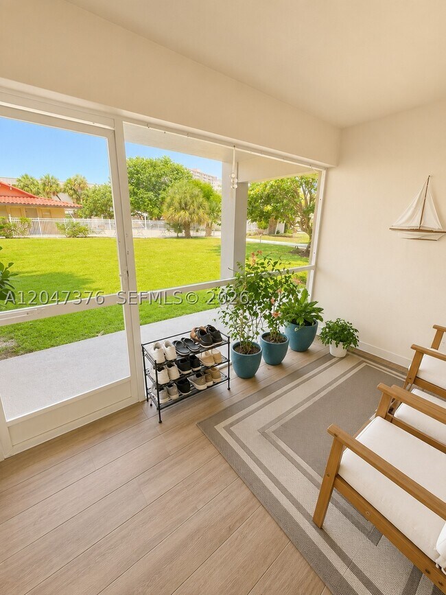 Photo - 270 Layne Blvd Unit 110