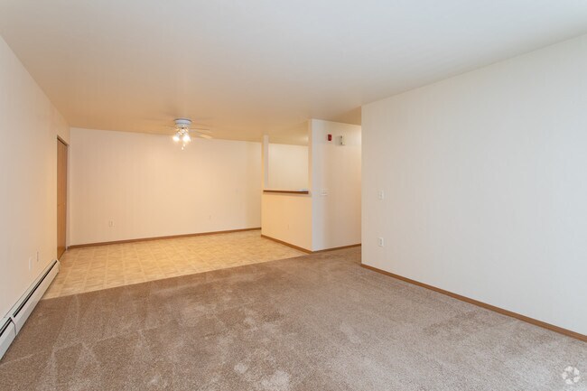 BREEZEWOOD APARTMENTS