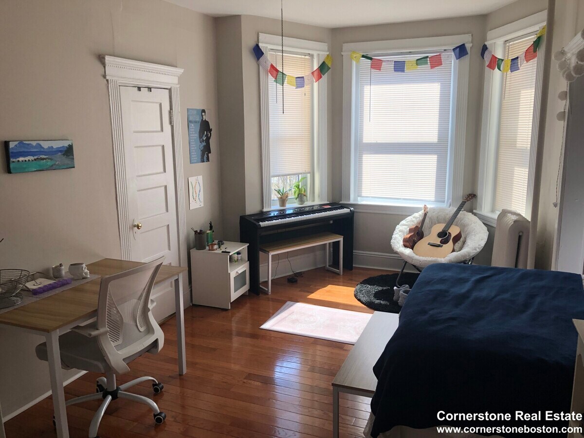 Photo - 65 Burbank St Unit 19