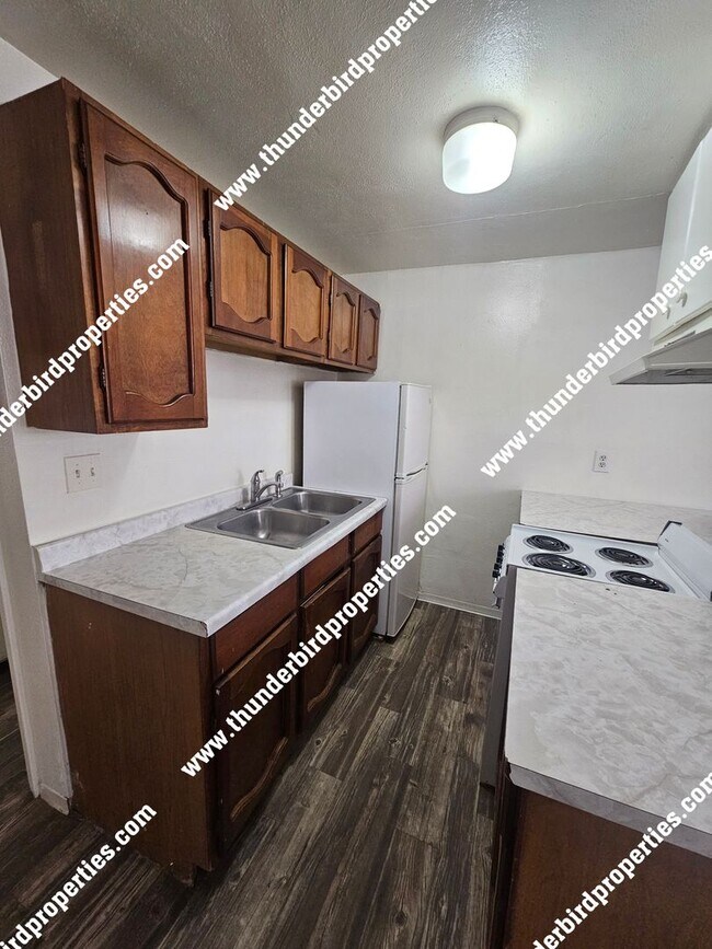 Photo - 1212 Lead Ave SE Unidad 1212 Lead SE_ C