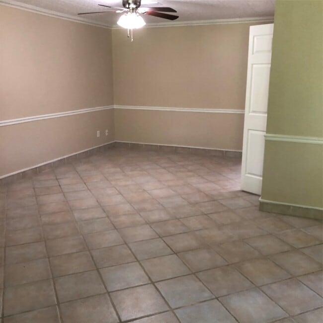 Photo - 13426 Conklin Ln