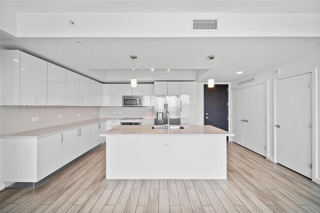 Photo - 999 SW 1st Ave Condo Unit 2406