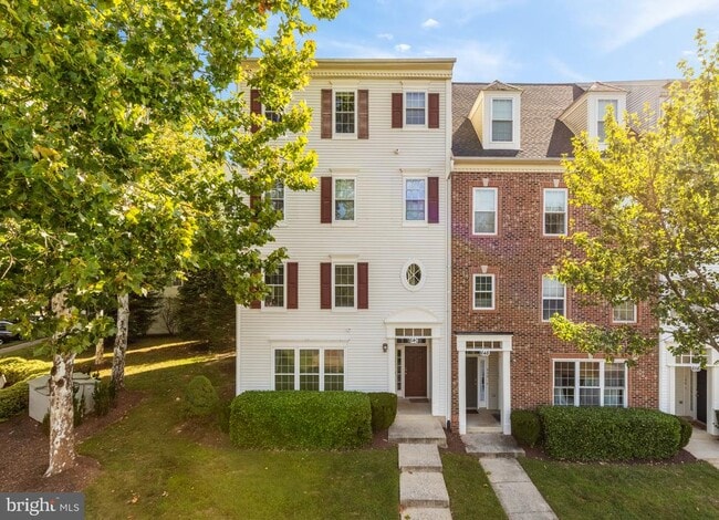 640 Orchard Ridge Dr