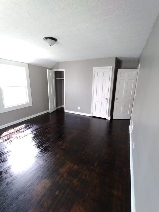 Photo - 51-53 Waverly - D&amp;S Unit 53