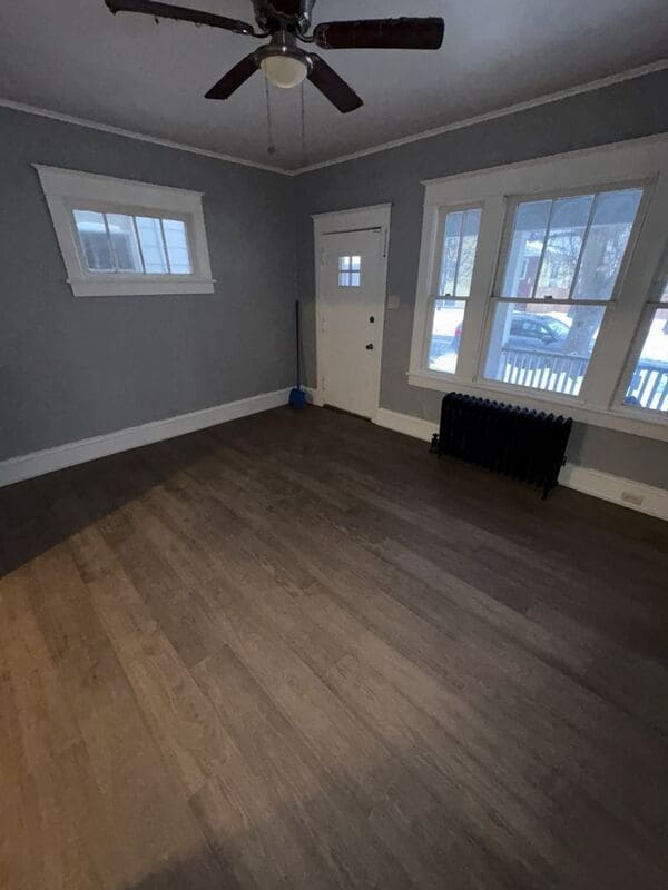 Photo - 21 Edison St