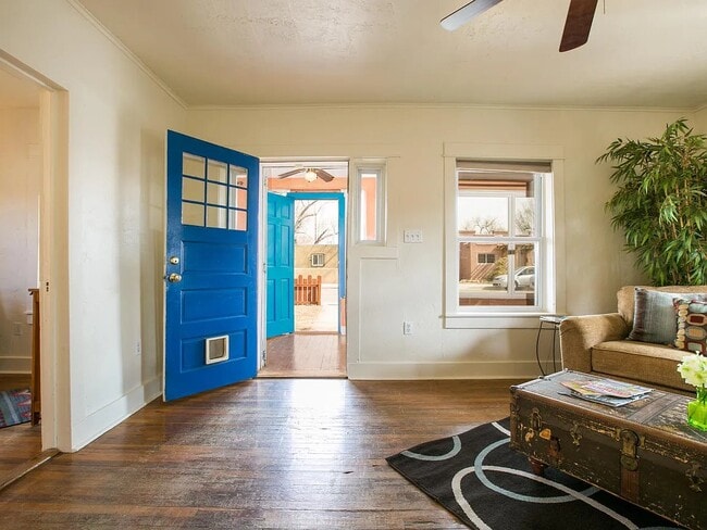 Photo - 1405 8th St NW