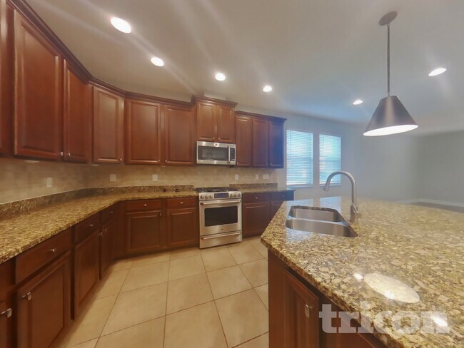 Photo - 4718 Garden Arbor Way