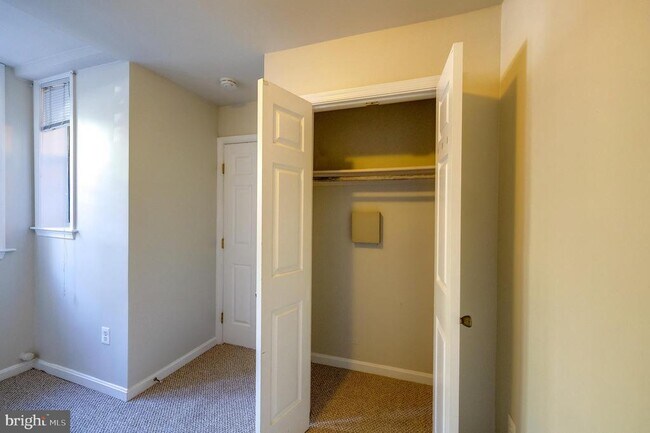 Photo - 2025 11th St NW