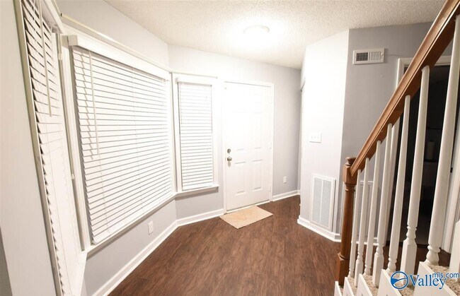 Photo - 1814 Whisperwood Way NW