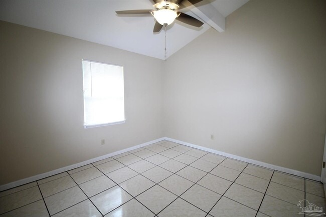 Photo - 907 N 77th Ave