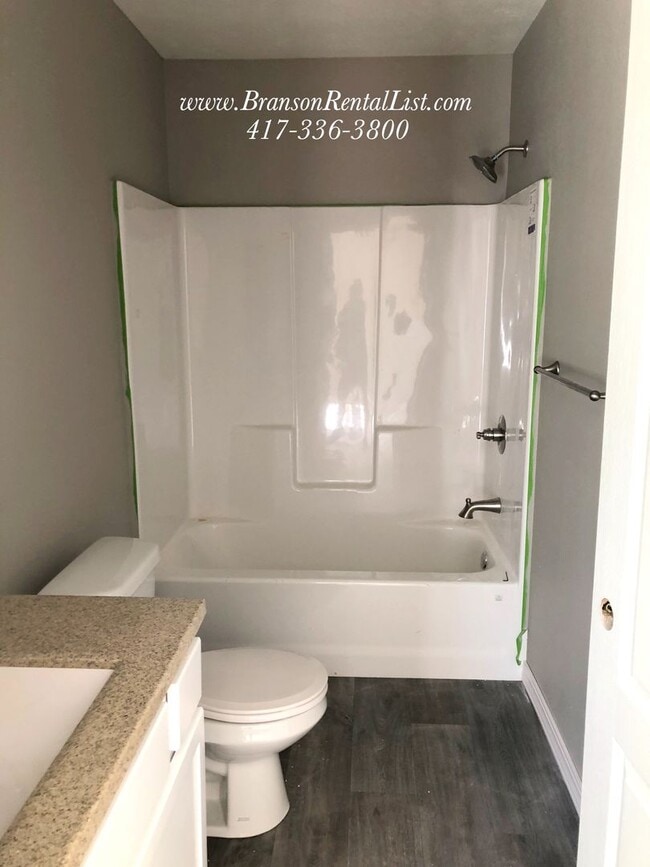 Photo - 3BR with 1 Car Garage - DUPLEX