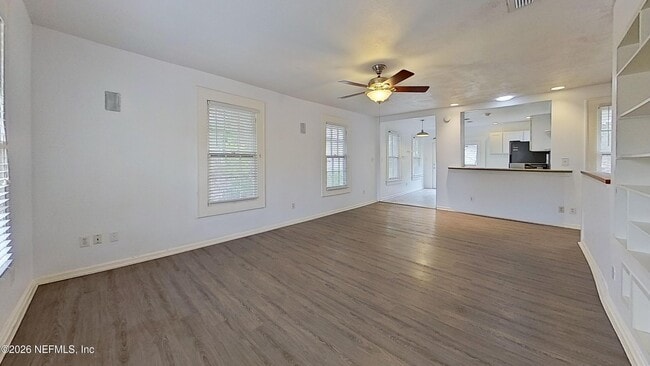 Photo - 2210 Myra St Unit 3