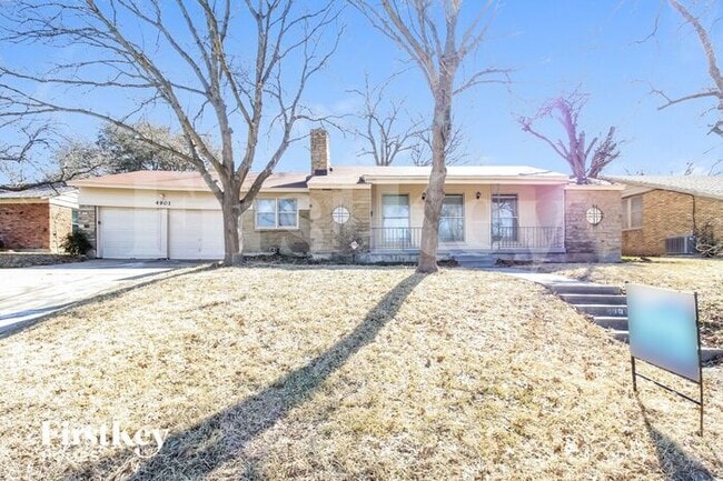 Photo - 4901 Staples Ave