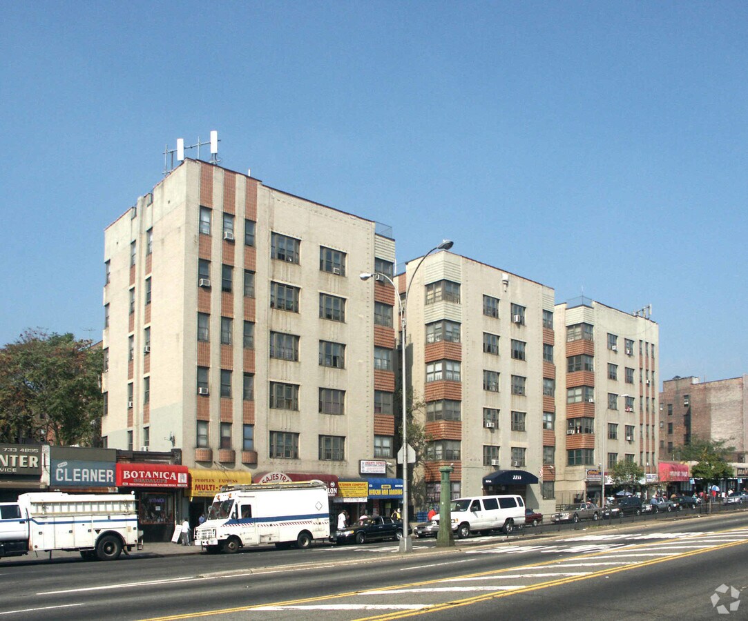 2255 Grand Concourse - 2255 Grand Concourse Apartments