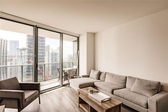 Photo - 801 S Miami Ave Unidad 801 S Miami Ave 3703