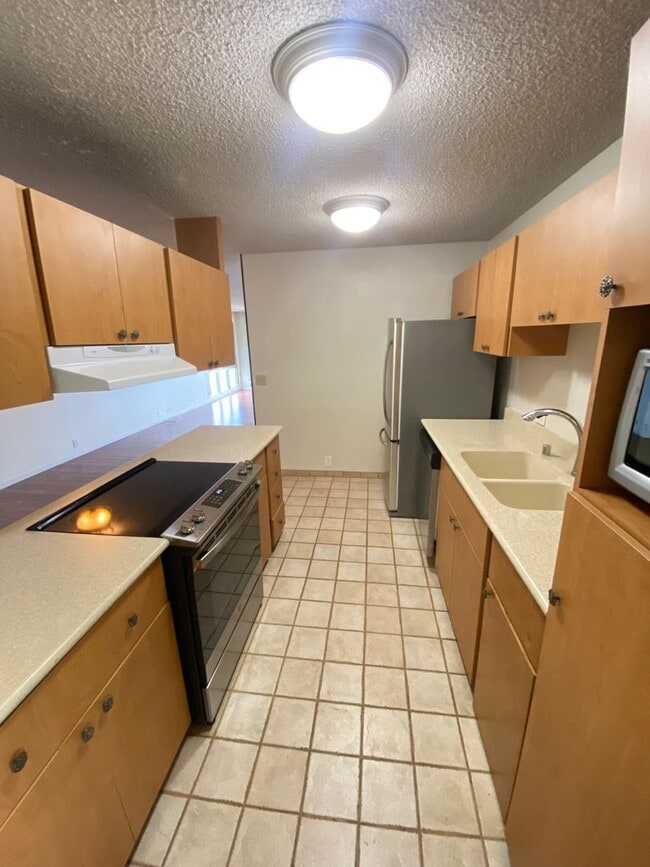 Photo - PET FRIENDLY PEARL RIDGE ESTATES Single Family Home!