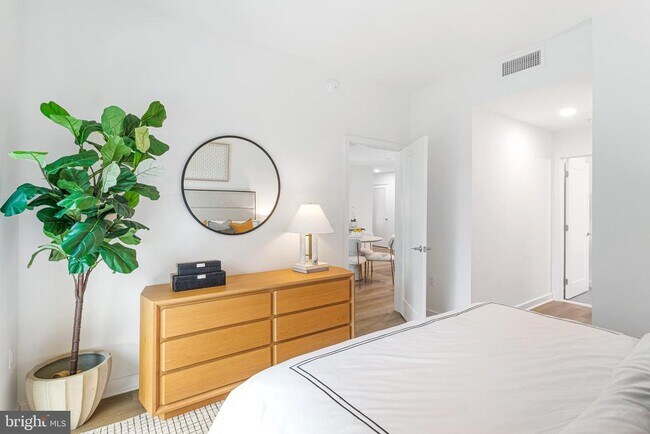 Photo - 5400 McGrath Blvd Unit 425