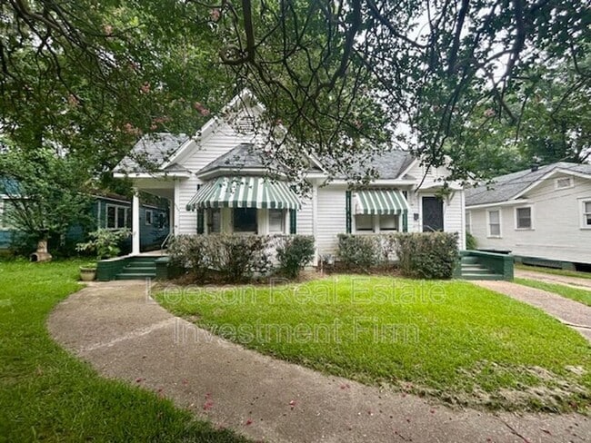 Photo - 3345 Alexander Ave