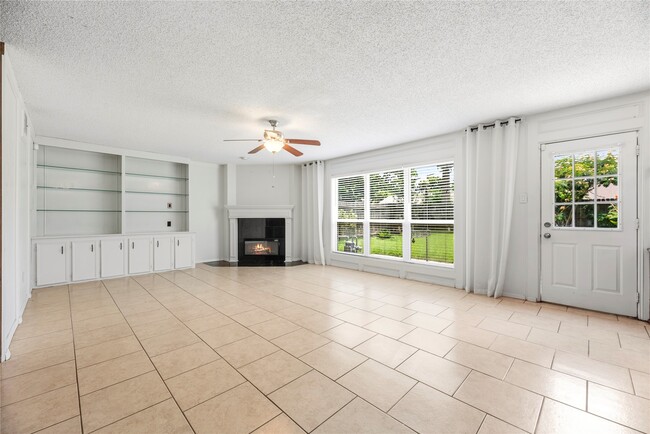 Photo - 21431 Park Bend Dr