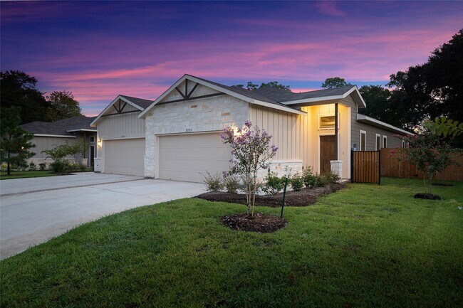 Photo - 9721 Grosbeak Ln