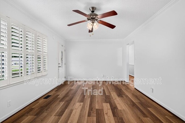 Photo - 9415 Glen Cross Dr