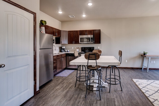 Photo - 1110 Hope Dr