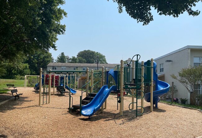 Photo - Crossway Community Unit 221