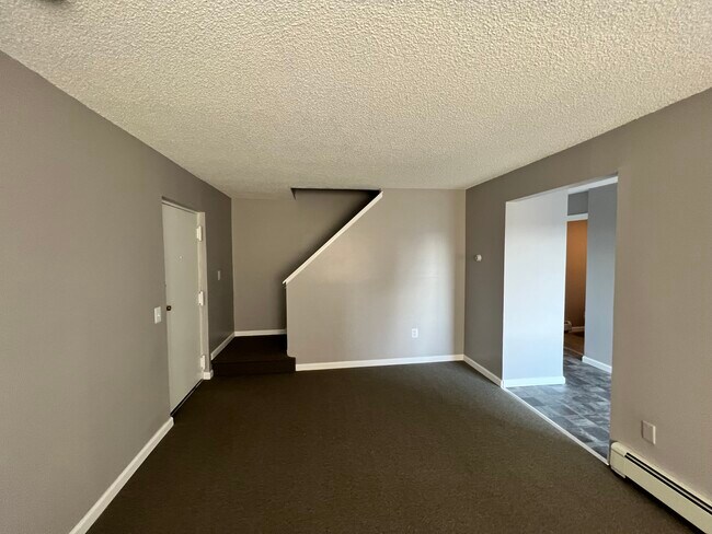 88 Wakelee Rd Unit Condo