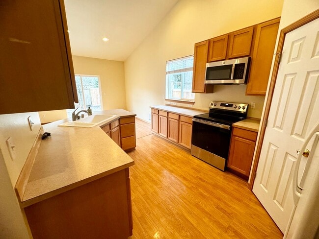 Photo - One story home in Suquamish.