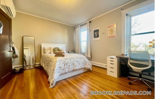 Photo - 21 Euston St Unit 3