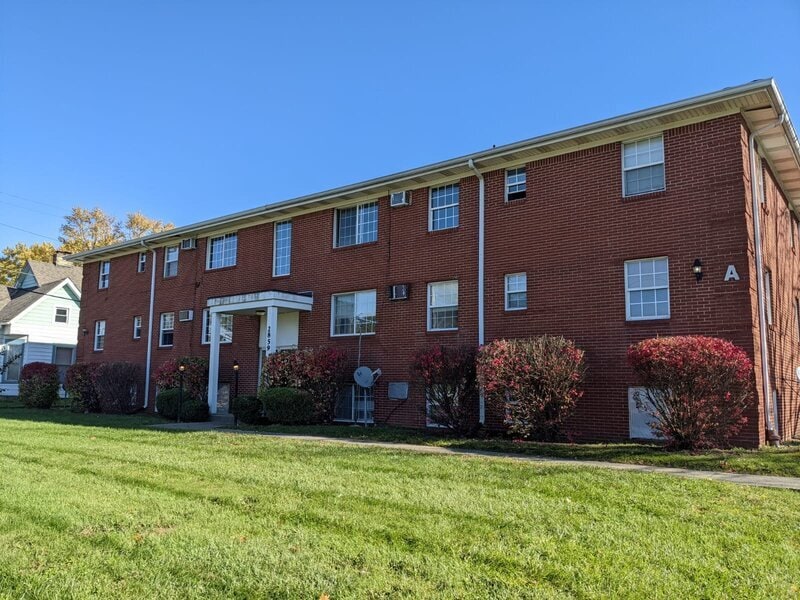 Photo - 2826 S Pennsylvania St Unit Apt C27