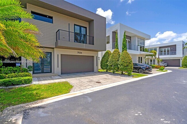 Photo - 7534 NW 98th Ave