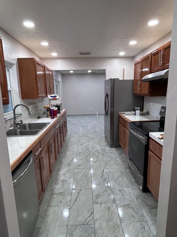 Photo - 933 SW Dalton Ave