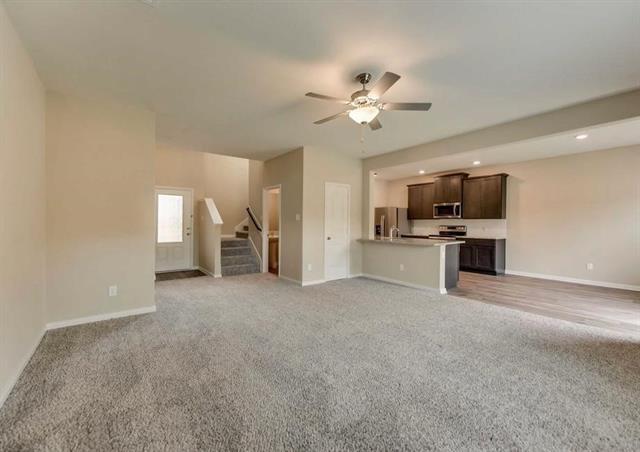 Photo - 312 Golden Sands Ln
