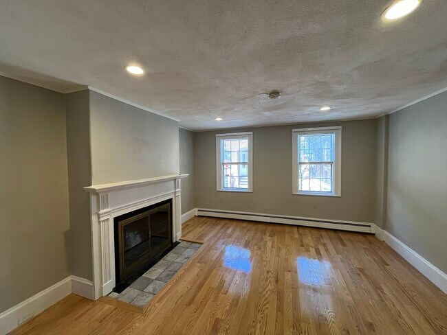 Photo - 26 Fayette St Unidad #1