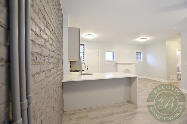 Photo - 7742 N Eastlake Ter