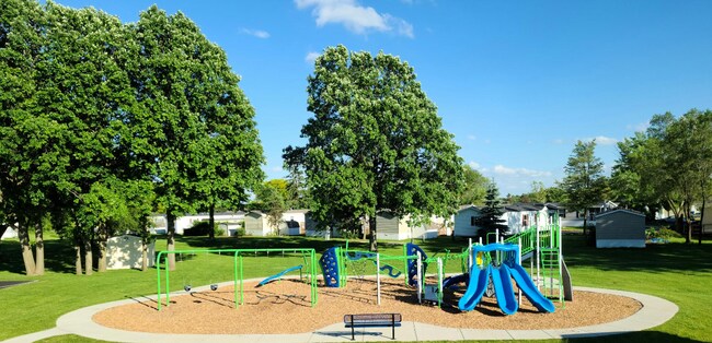 Photo - 17050 Coventry Ln