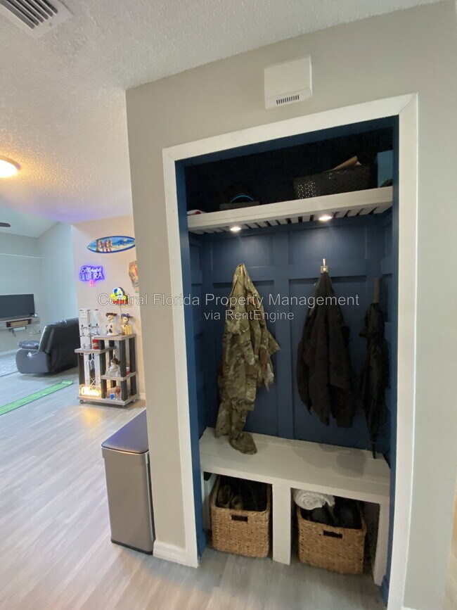 Photo - 2709 Hunt Club Ln