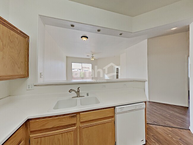 Photo - 2849 Serenidad Dr