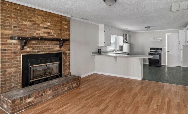 Photo - 1605 Collinston Dr