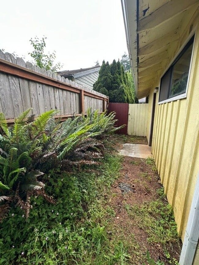 Photo - 805 Cameo Ct