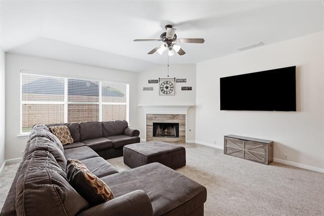 Photo - 1002 Zachary Dr