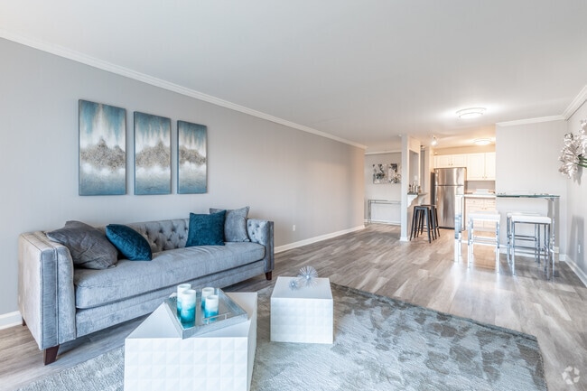 2 BR, 2 BA - Living Aera