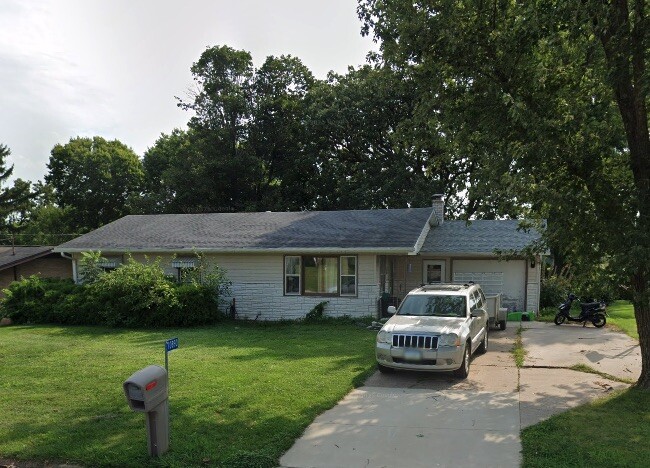 Building Photo - 10890 Cascade Dr Rental