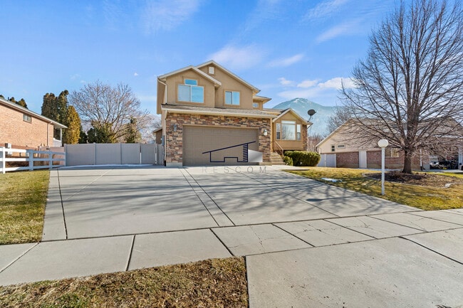 Photo - 2368 N 650 E