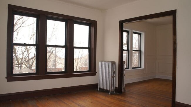 2700 N Spaulding Ave Unit 3EE