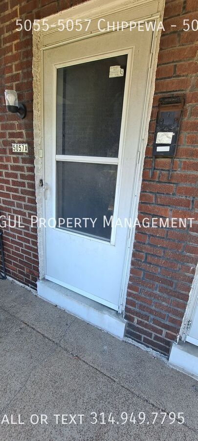 Photo - 5055-5057 Chippewa-5057 A Unit 5057 A