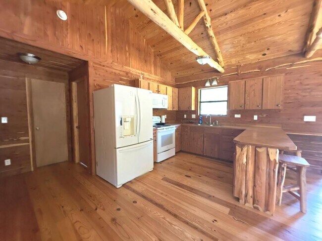 313 N Berry Ridge