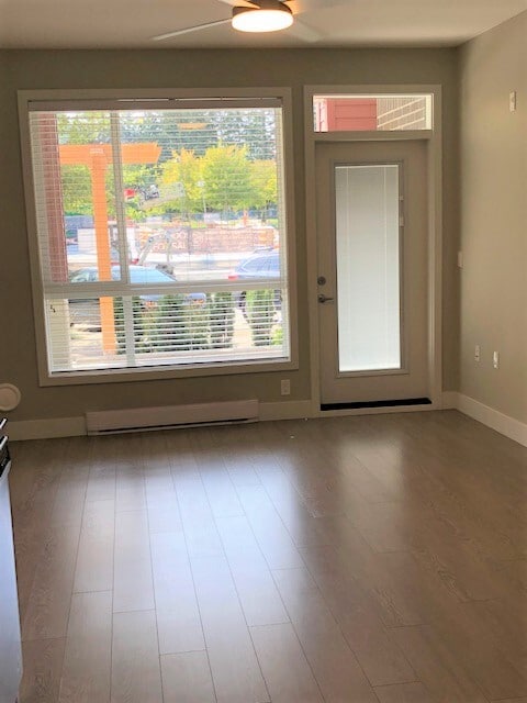 Photo - 45513-45513 Market Way